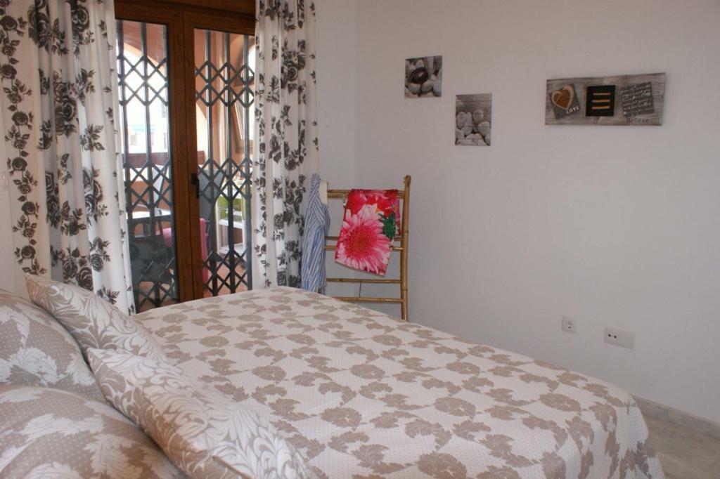 Calle Rigoletto Villamartin Costa Blanca Exterior foto